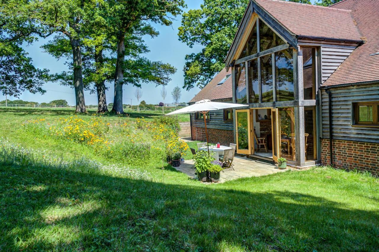 South Park Farm Barn Bed & Breakfast Andover Ngoại thất bức ảnh