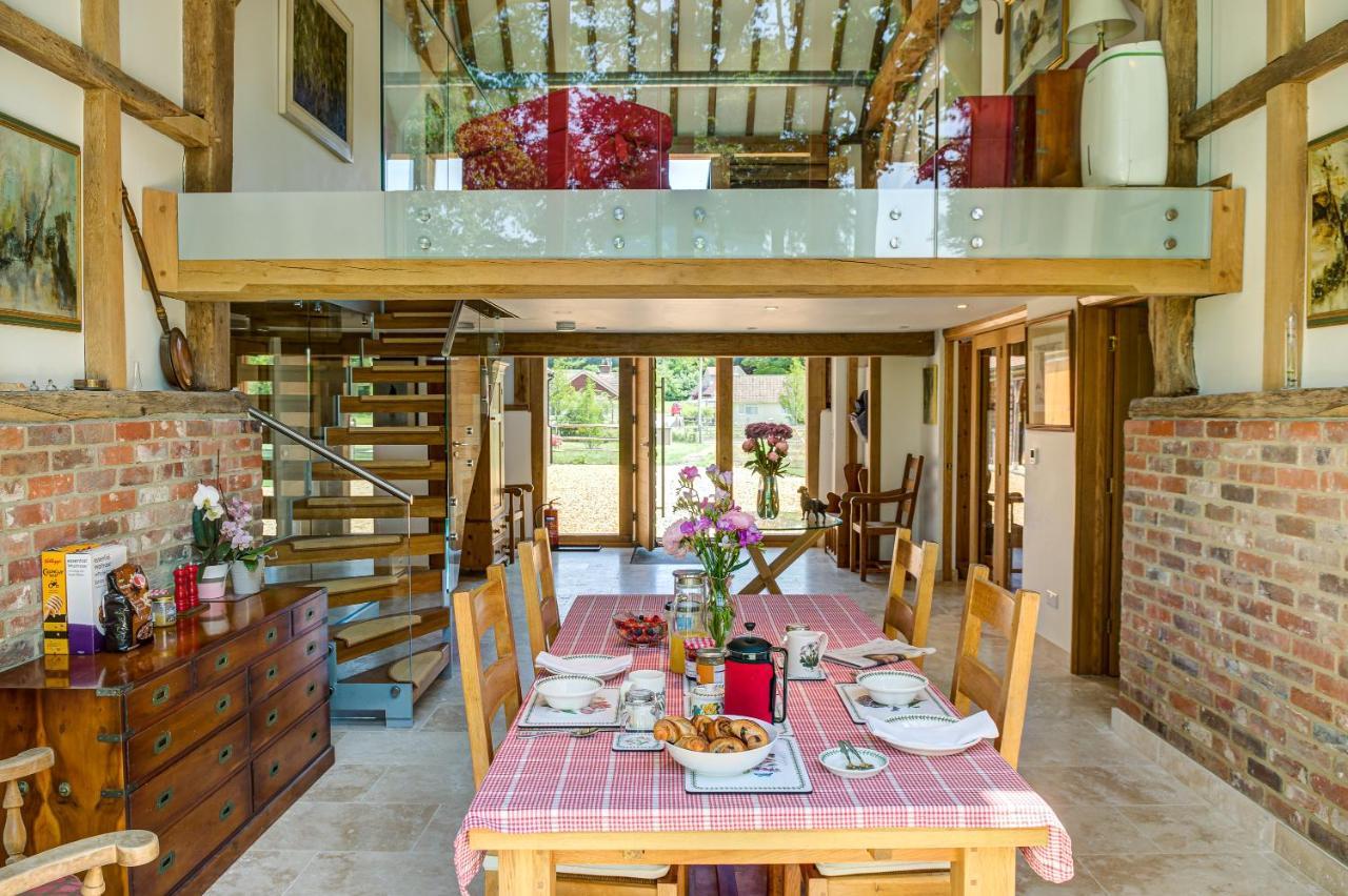 South Park Farm Barn Bed & Breakfast Andover Ngoại thất bức ảnh