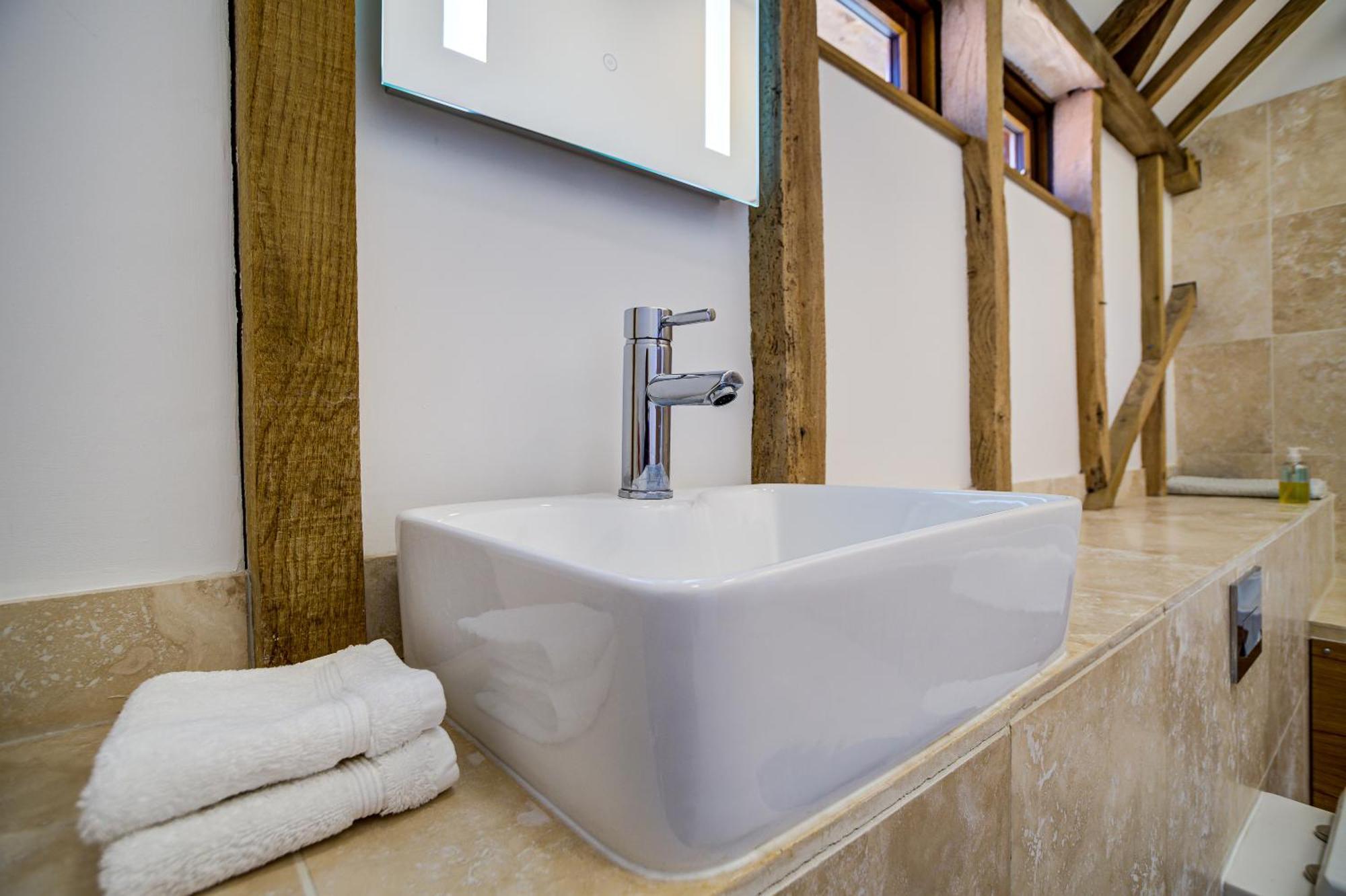South Park Farm Barn Bed & Breakfast Andover Phòng bức ảnh